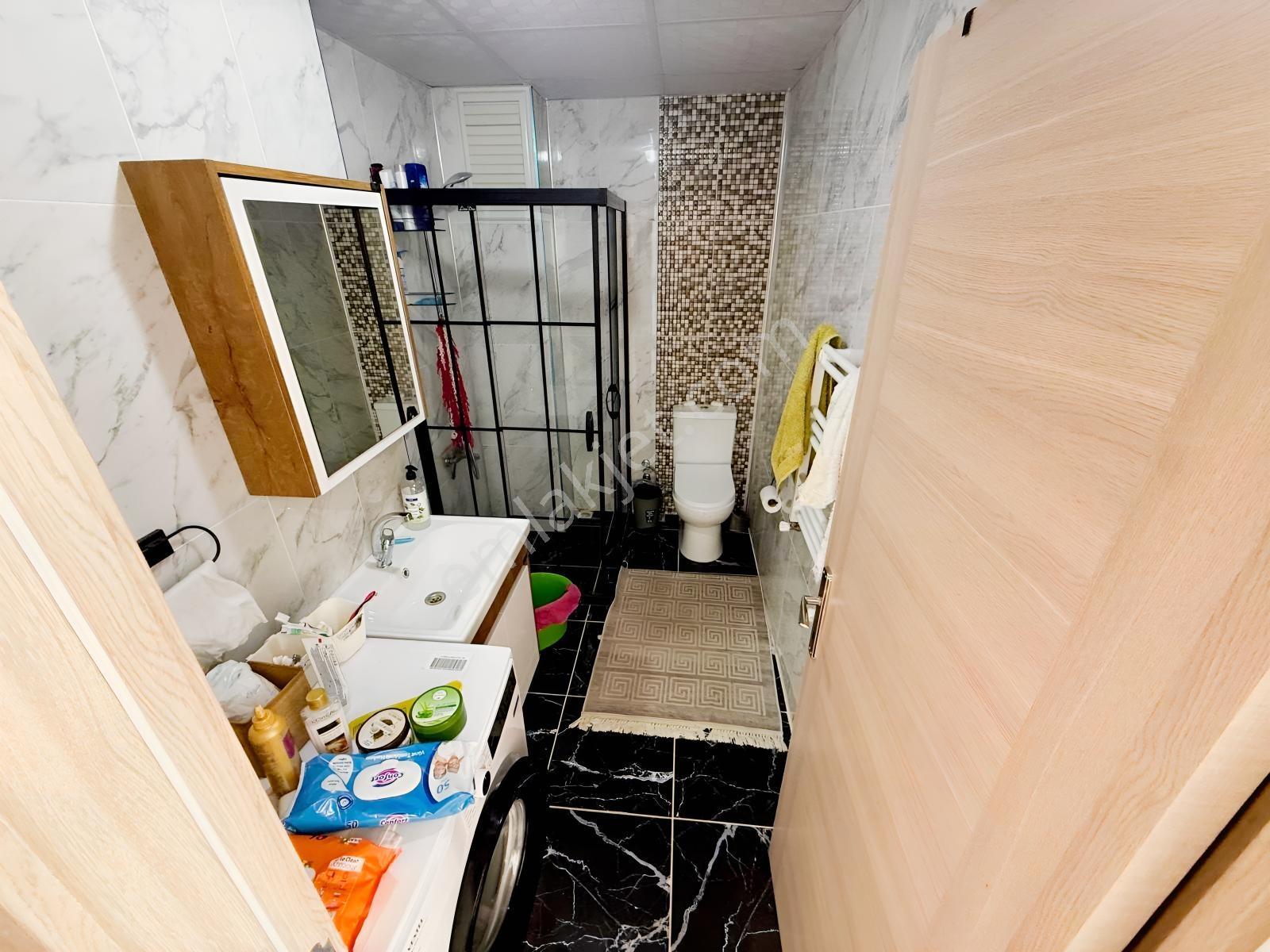 Kumbağ Mah Site İçerisinde Çift Havuzlu Satılık 1+1 — fotoğraf 13