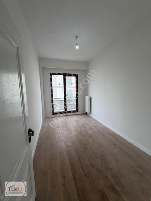 Beyaz İnci Evleri'nde Peyzaj Manzaralı 2+1 Satılık Lüks Daire — fotoğraf 3