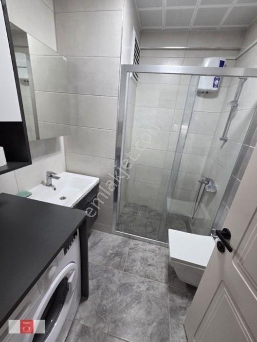 Bornova Büyükpark Ultra Lüx Yüksek Kiracılı Daire — fotoğraf 24