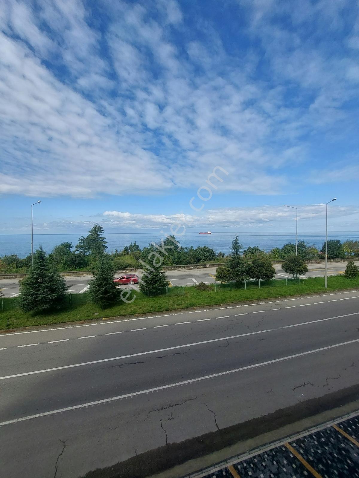 Fibi'den Espiye Üniversite Yanı Deniz Manzaralı 3+1satılık Daire — fotoğraf 4