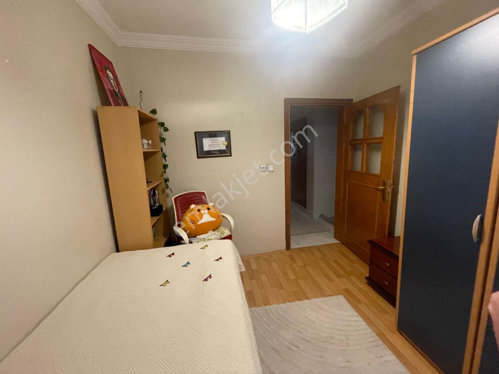 75.yıl Merkezi Konumda 2+1 Satılık Yüksek Giriş Daire — fotoğraf 12