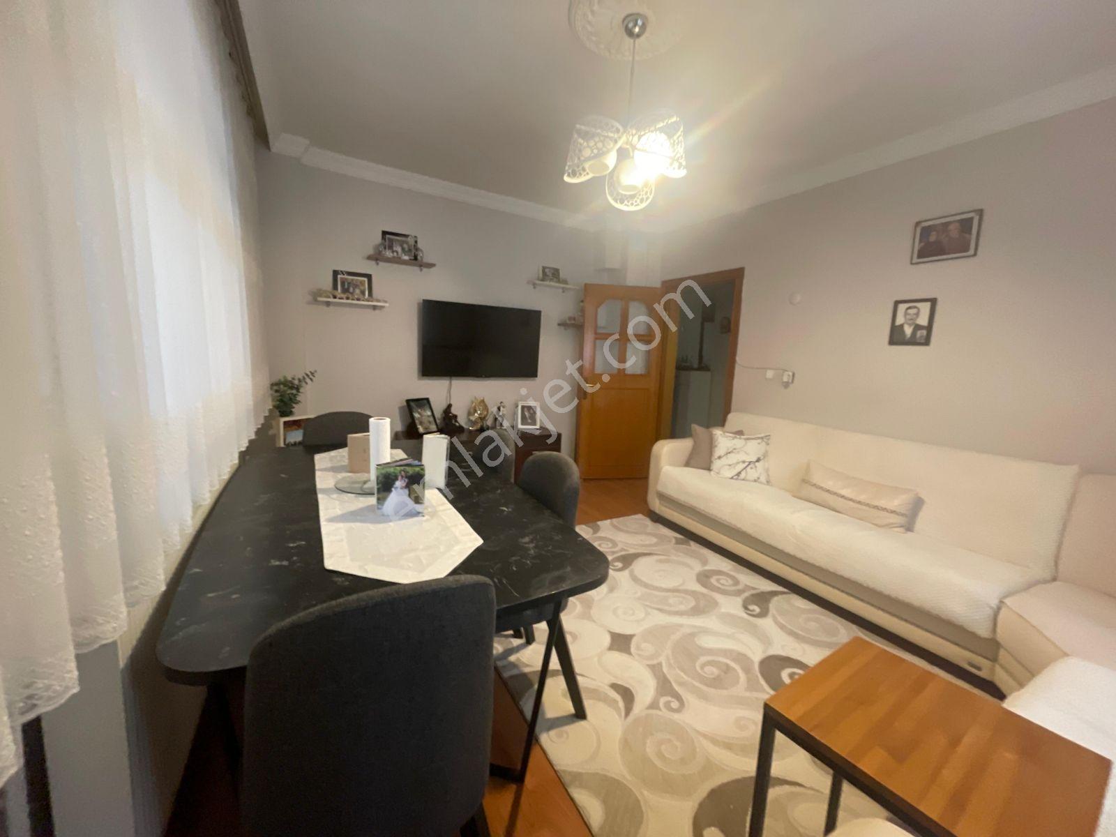 75.yıl Merkezi Konumda 2+1 Satılık Yüksek Giriş Daire — fotoğraf 23