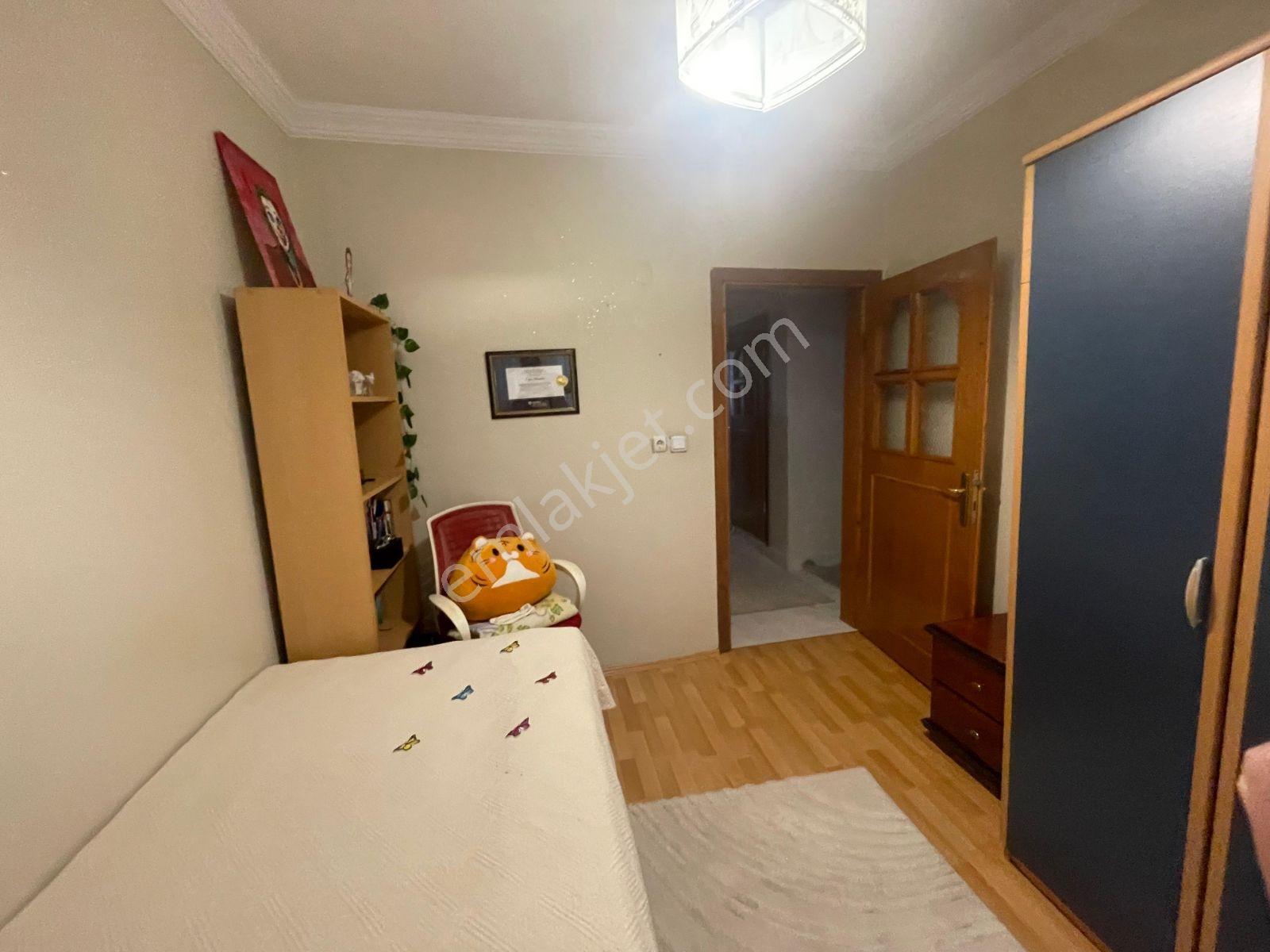 75.yıl Merkezi Konumda 2+1 Satılık Yüksek Giriş Daire — fotoğraf 26