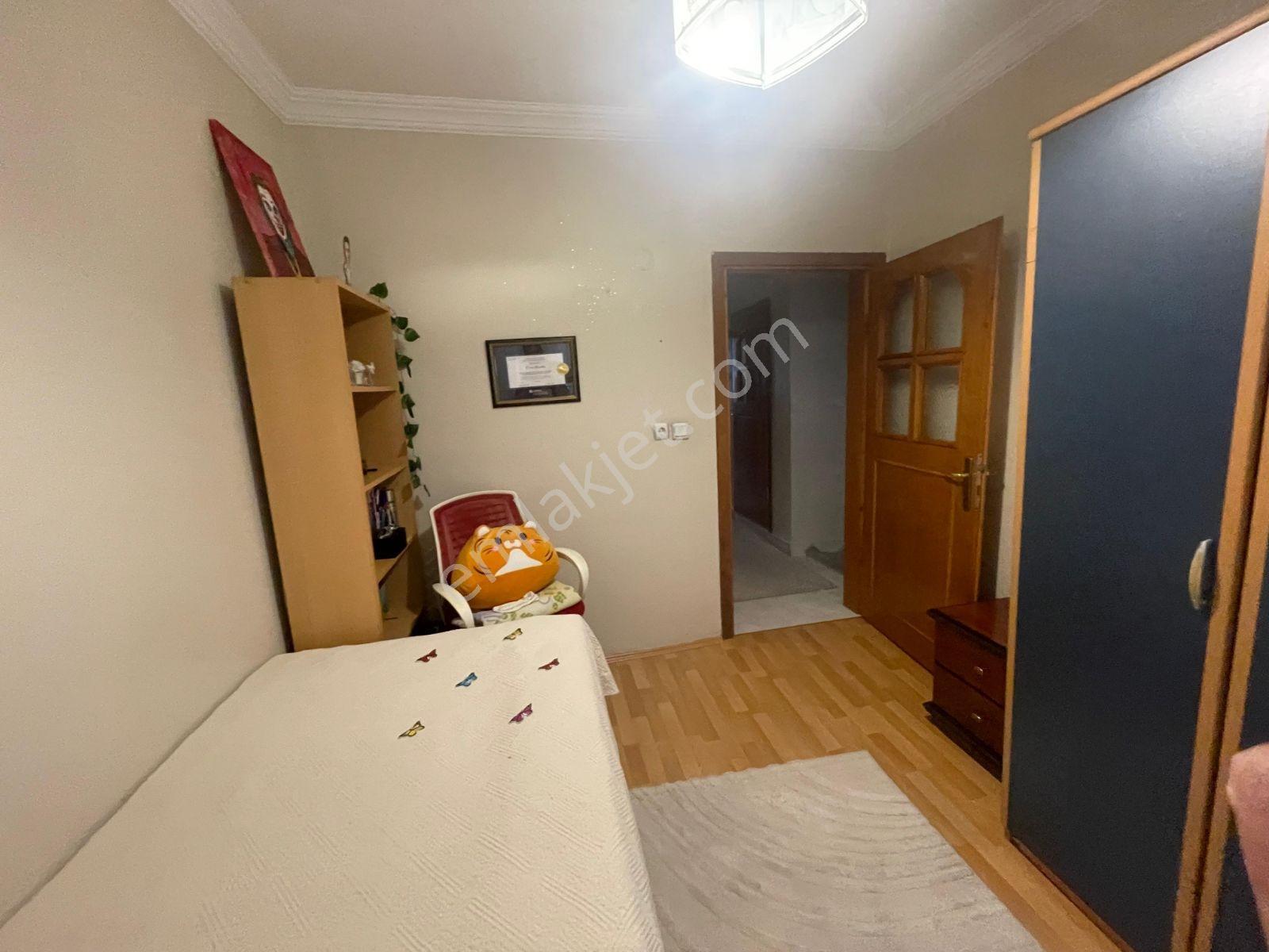 75.yıl Merkezi Konumda 2+1 Satılık Yüksek Giriş Daire — fotoğraf 27