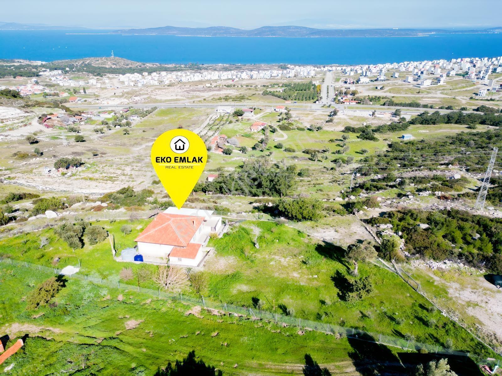 İzmir Karaburun'Da Panoramik Deniz Manzaralı Ev Ve Arsası