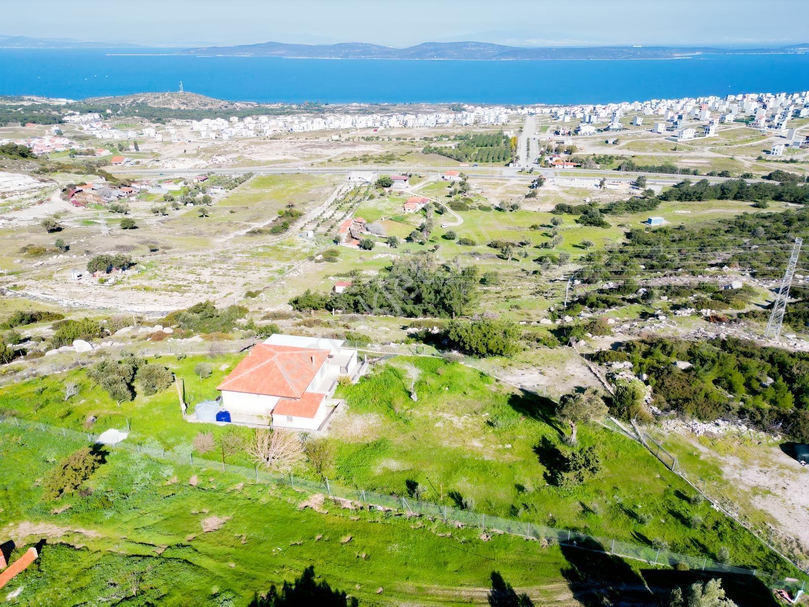 İzmir Karaburun'da Panoramik Deniz Manzaralı Ev Ve Arsası — fotoğraf 5