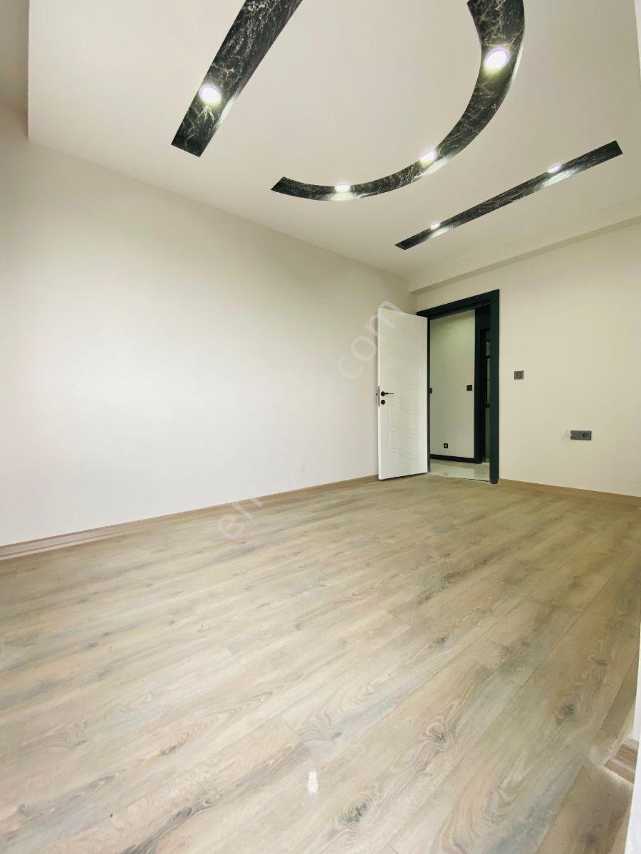 Havuzlu Güvenlikli Site'de 3+1 140 M² Ebevyn Banyolu Lüks Daire — fotoğraf 8