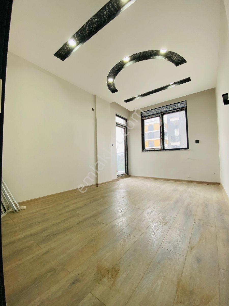 Havuzlu Güvenlikli Site'de 3+1 140 M² Ebevyn Banyolu Lüks Daire — fotoğraf 12