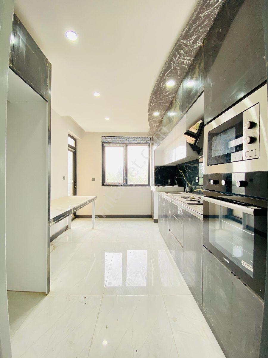 Havuzlu Güvenlikli Site'de 3+1 140 M² Ebevyn Banyolu Lüks Daire — fotoğraf 26