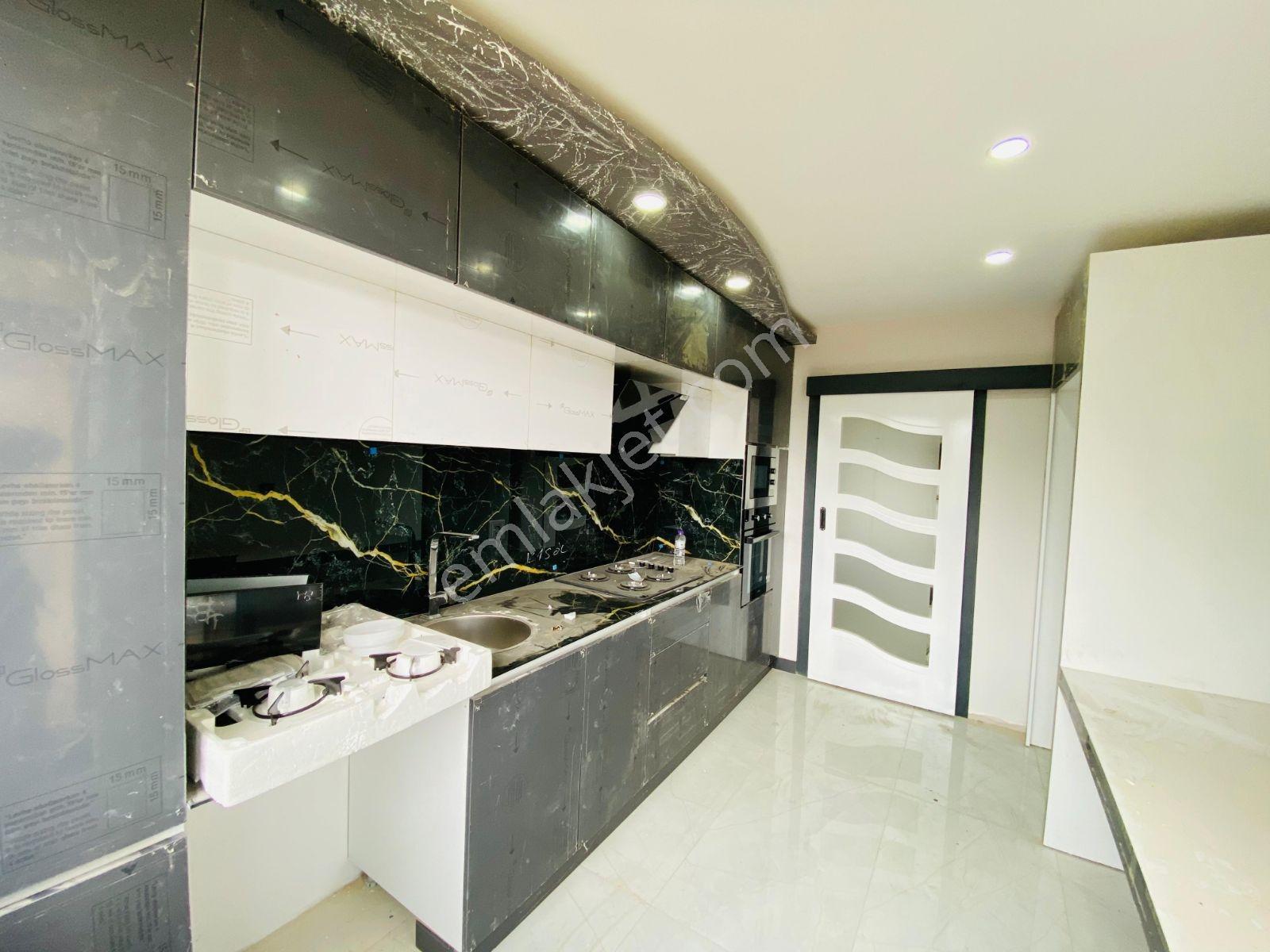 Havuzlu Güvenlikli Site'de 3+1 140 M² Ebevyn Banyolu Lüks Daire — fotoğraf 27