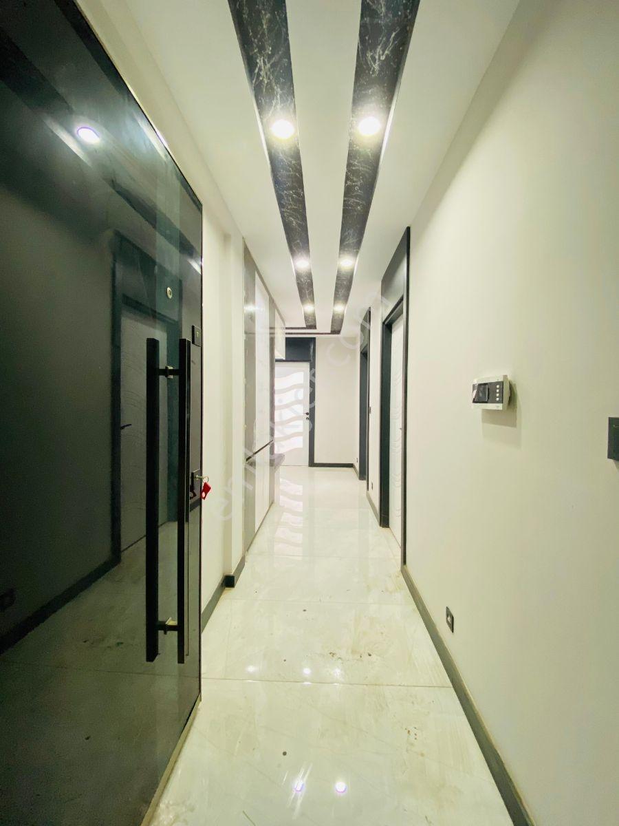 Havuzlu Güvenlikli Site'de 3+1 140 M² Ebevyn Banyolu Lüks Daire — fotoğraf 34