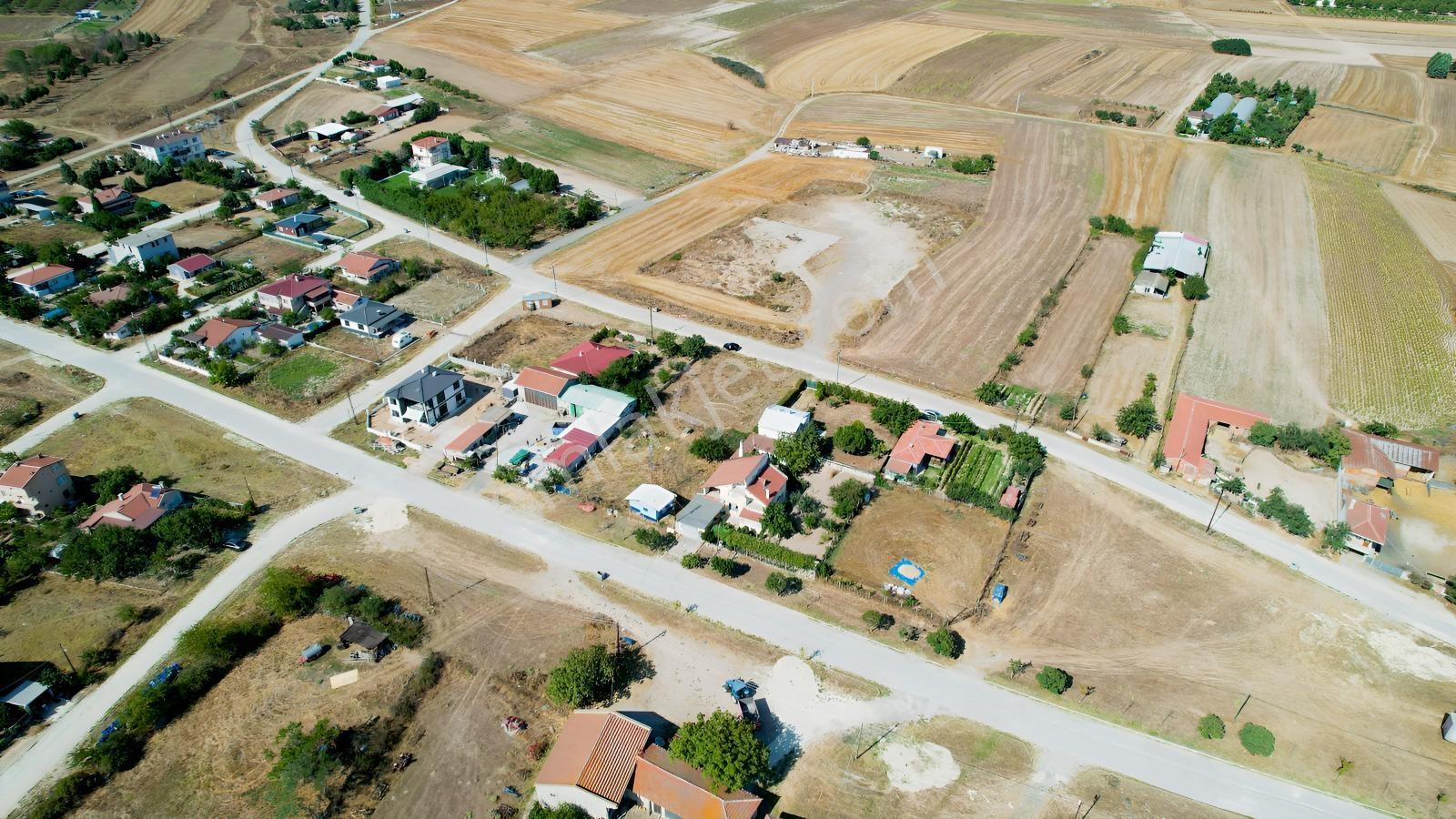 Redstone'dan Yulaflıda 2 Kat 0,60 Emsal Müstakil İmarlı 623 M2 — fotoğraf 4