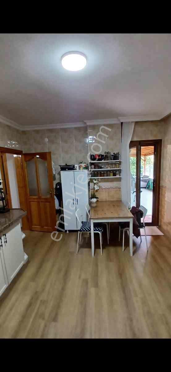 Arnavutköy, Bolluca , Mavıgöl Evlerı Sıtesınde 500m2 Arsa Içerısınde Satılık Villa . — fotoğraf 6