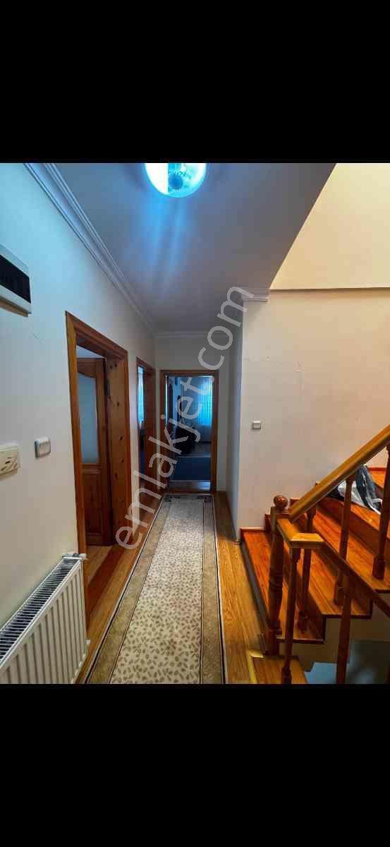 Arnavutköy, Bolluca , Mavıgöl Evlerı Sıtesınde 500m2 Arsa Içerısınde Satılık Villa . — fotoğraf 15
