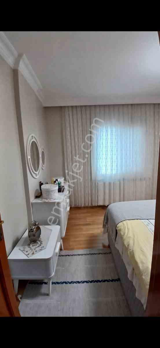 Arnavutköy, Bolluca , Mavıgöl Evlerı Sıtesınde 500m2 Arsa Içerısınde Satılık Villa . — fotoğraf 17