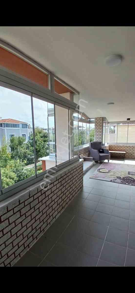 Arnavutköy, Bolluca , Mavıgöl Evlerı Sıtesınde 500m2 Arsa Içerısınde Satılık Villa . — fotoğraf 27