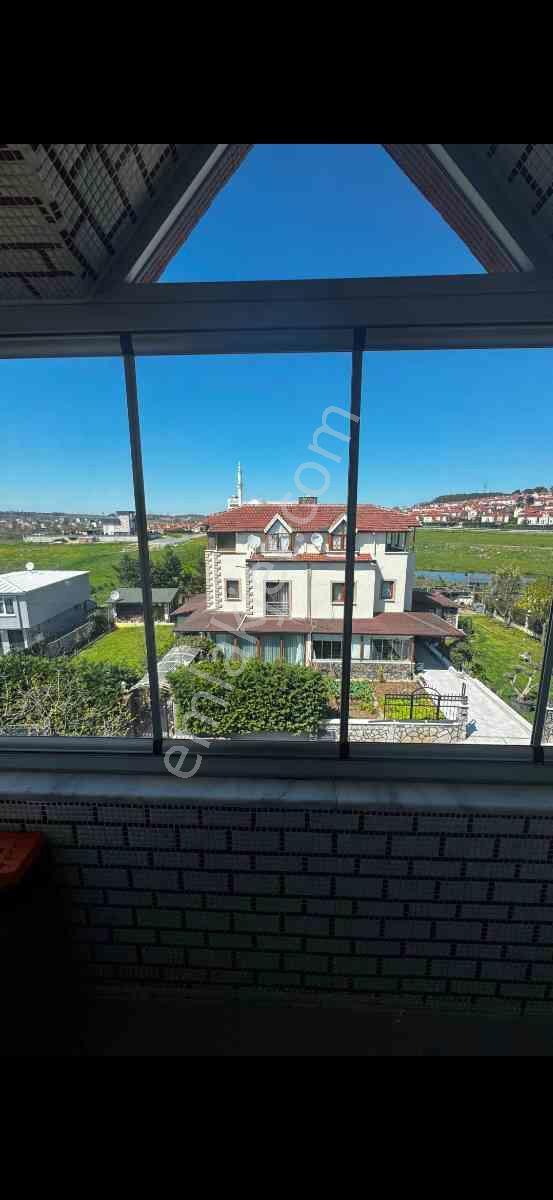 Arnavutköy, Bolluca , Mavıgöl Evlerı Sıtesınde 500m2 Arsa Içerısınde Satılık Villa . — fotoğraf 31