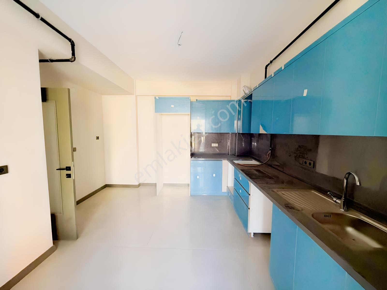 Uygan'Dan Muratbey Mah. 145M² 3+1 Havuzlu Ultra Lüx Sitede Daire