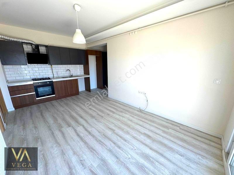 Villalar Bölgesi 2+1 Site İçerisinde Satılık Daire — fotoğraf 2