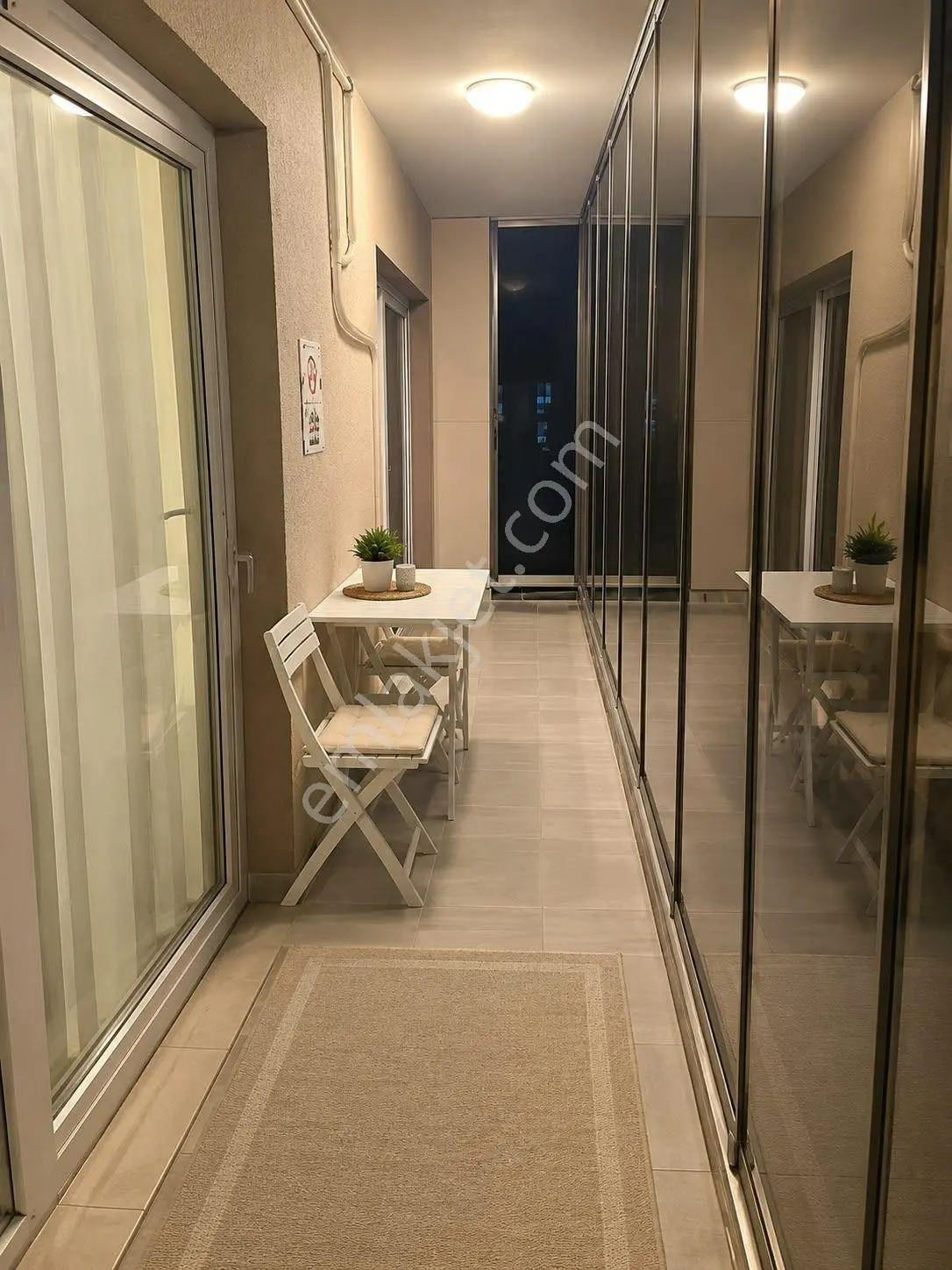 Kuşadası' Nda Satılık 2+1 Fırsat Daire — fotoğraf 4