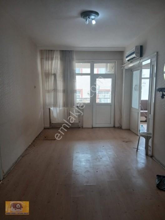 İzzetpaşa Mah. Satılık 2+1 Ara Kat Daire — fotoğraf 12