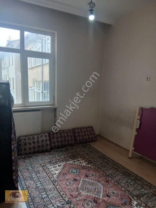 İzzetpaşa Mah. Satılık 2+1 Ara Kat Daire — fotoğraf 18