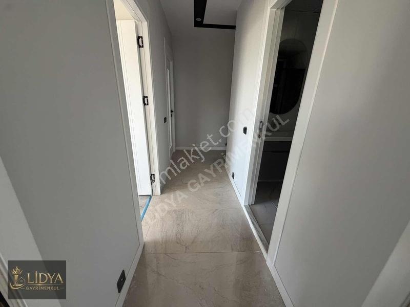 Mersin Ayaş'ta Nezih Aile Sitesinde Satılık 2+1 Daire — fotoğraf 16