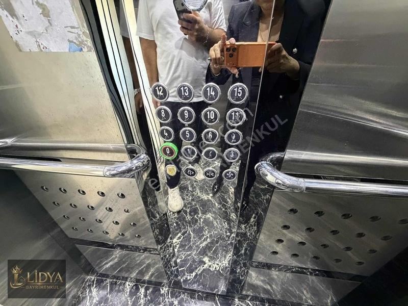 Mersin Ayaş'ta Nezih Aile Sitesinde Satılık 2+1 Daire — fotoğraf 24