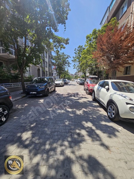 Satılık Geniş Ferah Daire 2+1 — fotoğraf 2