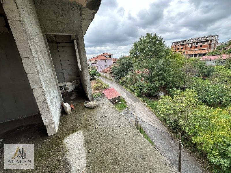 Ferizli Merkez'de 3+1 Geniş Kullanım Kabası Bitmiş Satılık Daire — fotoğraf 9