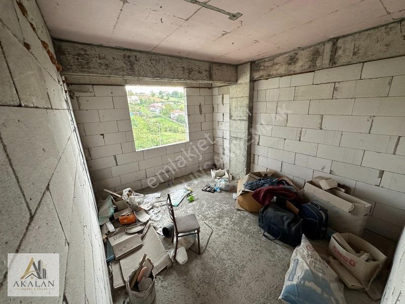 Ferizli Merkez'de 3+1 Geniş Kullanım Kabası Bitmiş Satılık Daire — fotoğraf 12