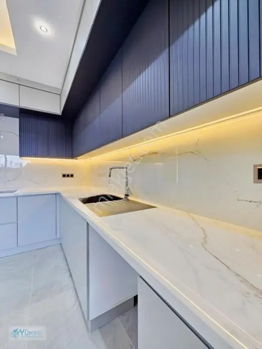 1200 Evler'de 3+1 190 M2 E.banyo-g.odalı Lüks Satılık Daireler ! — fotoğraf 8