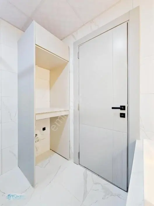 1200 Evler'de 3+1 190 M2 E.banyo-g.odalı Lüks Satılık Daireler ! — fotoğraf 23