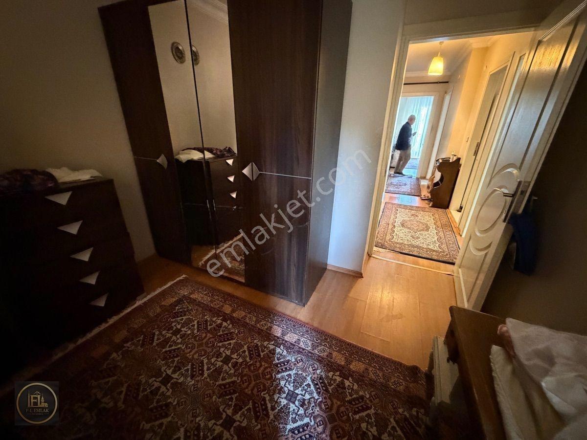 F-l Emlaktan Esatpaşa Merkez İett Garaj Yakını 2+1 Ara Kat Önü Açık — fotoğraf 20