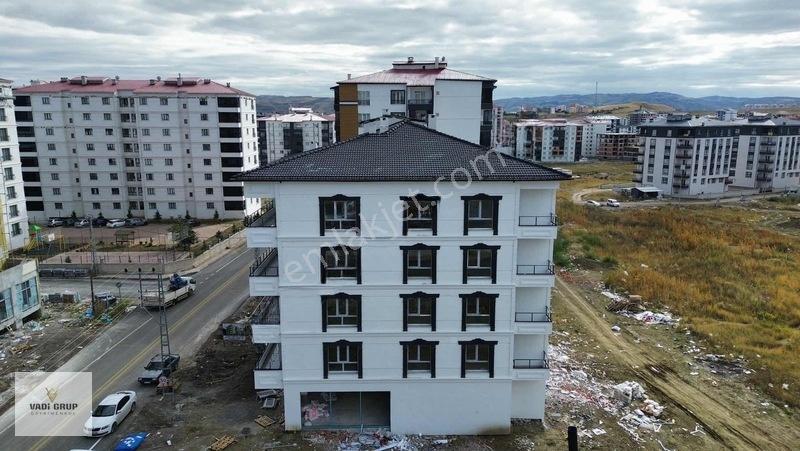 Vadi Grup'tan Tuzlugöl'de 3+1 Cadde Üstü 150m2 Ultra Lüx Daire! — fotoğraf 2