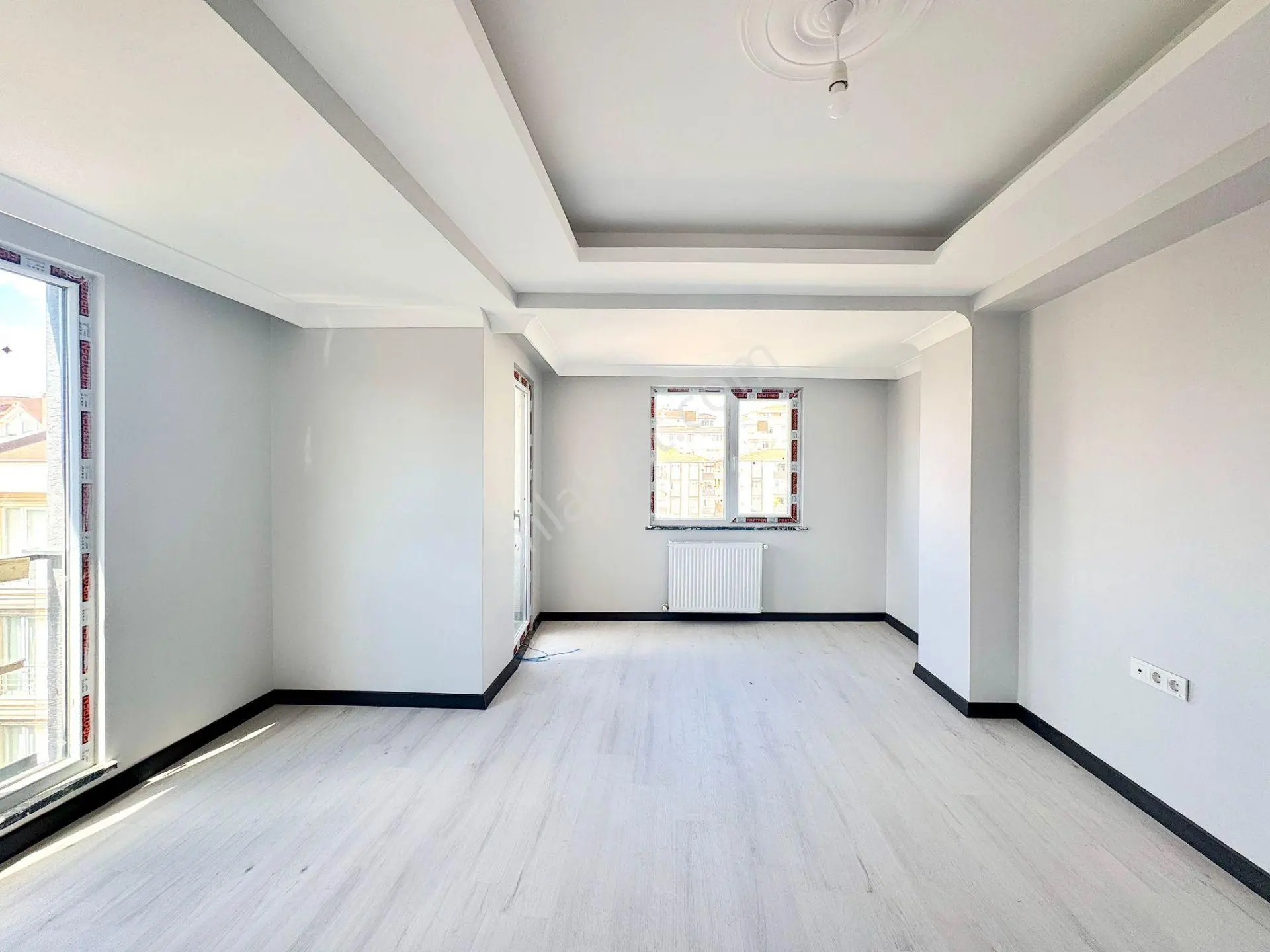 Goldhouse Dan Satılık Cumhuriyet Mahallesi Nde 2+1 Daire — fotoğraf 5