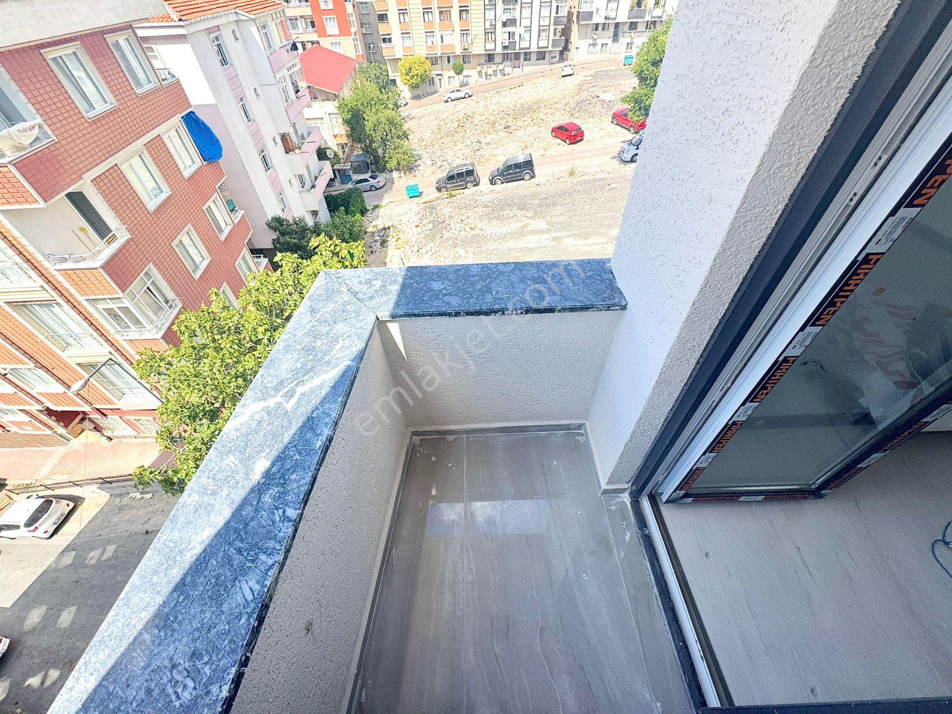 Goldhouse Dan Satılık Cumhuriyet Mahallesi Nde 2+1 Daire — fotoğraf 7