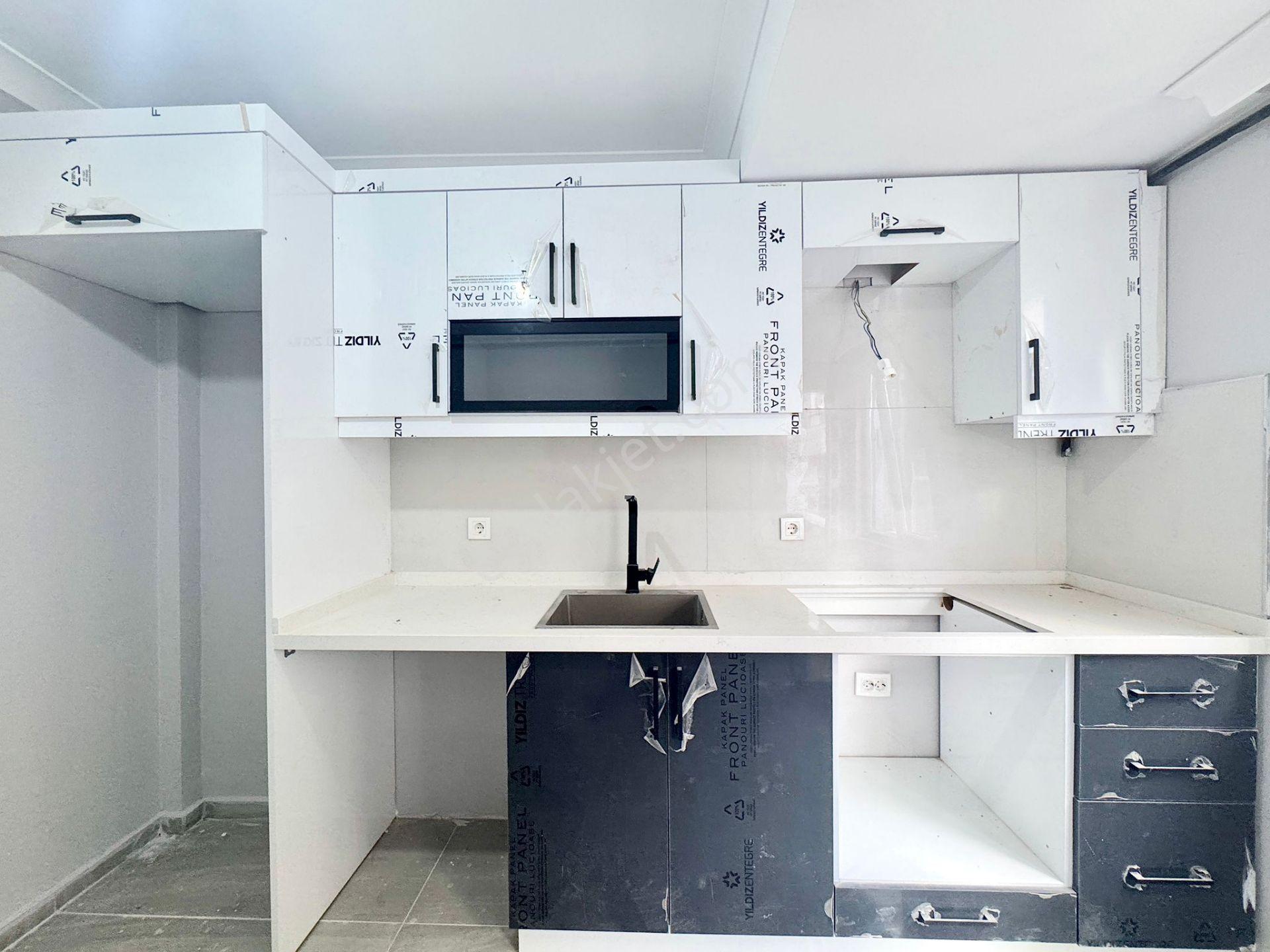 Goldhouse Dan Satılık Cumhuriyet Mahallesi Nde 2+1 Daire — fotoğraf 13
