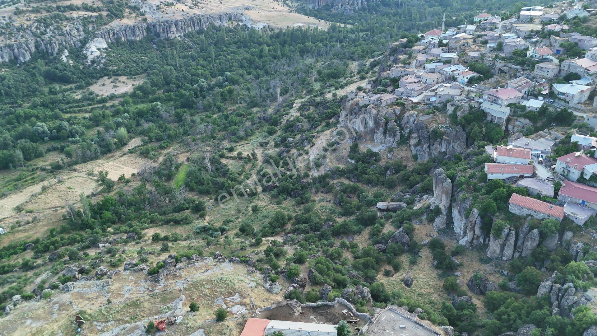 Meram Kilistra Mahallesi'nde 388 M² Doğa Manzaralı Satılık Tarla — fotoğraf 3