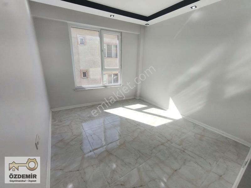 Özdemir'den Şarhöyük Mah.çevre Yolu Kenarı Satılık 2+0 Daire — fotoğraf 9