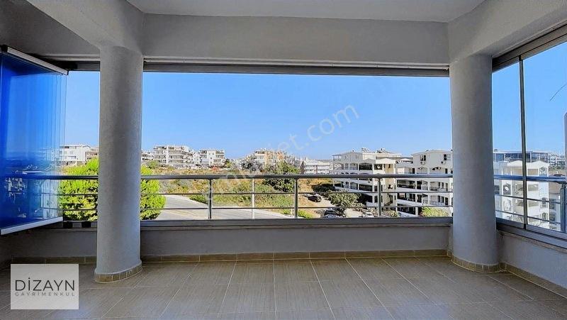 Didim Altınkum'da Havuzlu Sitede Satılık Geniş 4+1 Dubleks — fotoğraf 16