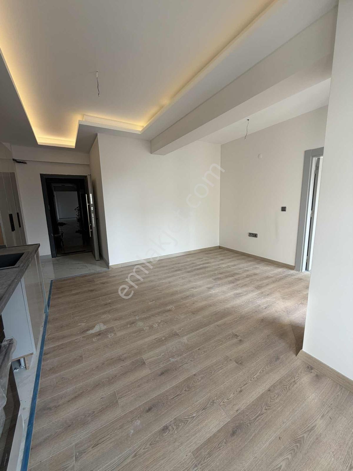 Menemen Koyunderede Satılık Daire 1+1 Oturuma Hazır — fotoğraf 10