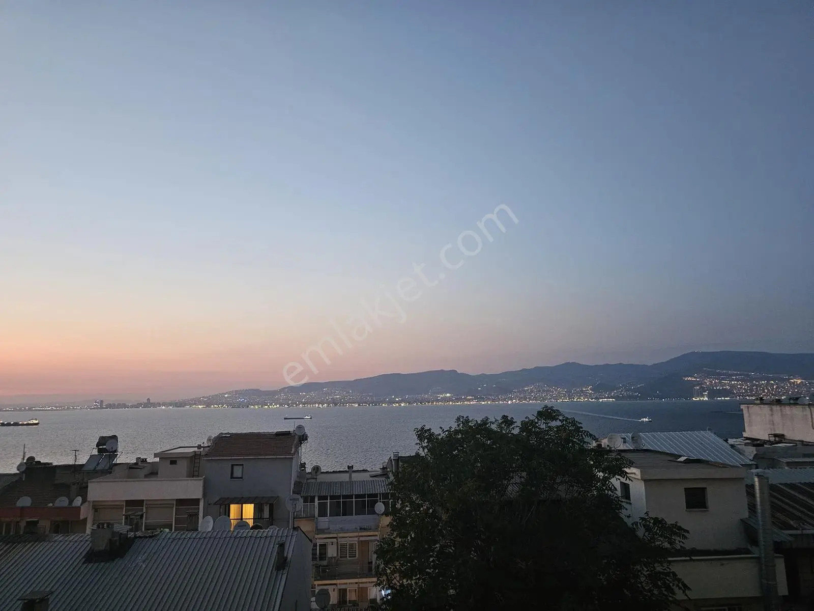 Karataş Da Sağlam Zeminli Deniz Manzaralı Bakımlı Ve Ferah 3+1 — fotoğraf 3