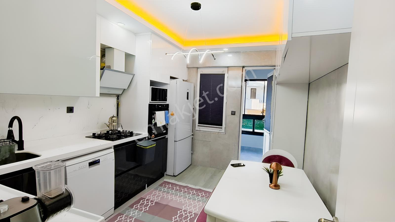 Yenimahalle Ata Mahallesinde Ful Yapılı 5+2 Satılık Villa. — fotoğraf 5