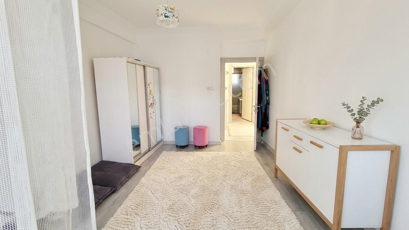 Yenimahalle Ata Mahallesinde Ful Yapılı 5+2 Satılık Villa. — fotoğraf 28