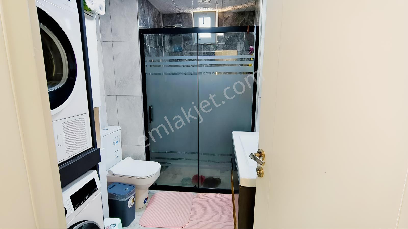 Yenimahalle Ata Mahallesinde Ful Yapılı 5+2 Satılık Villa. — fotoğraf 31