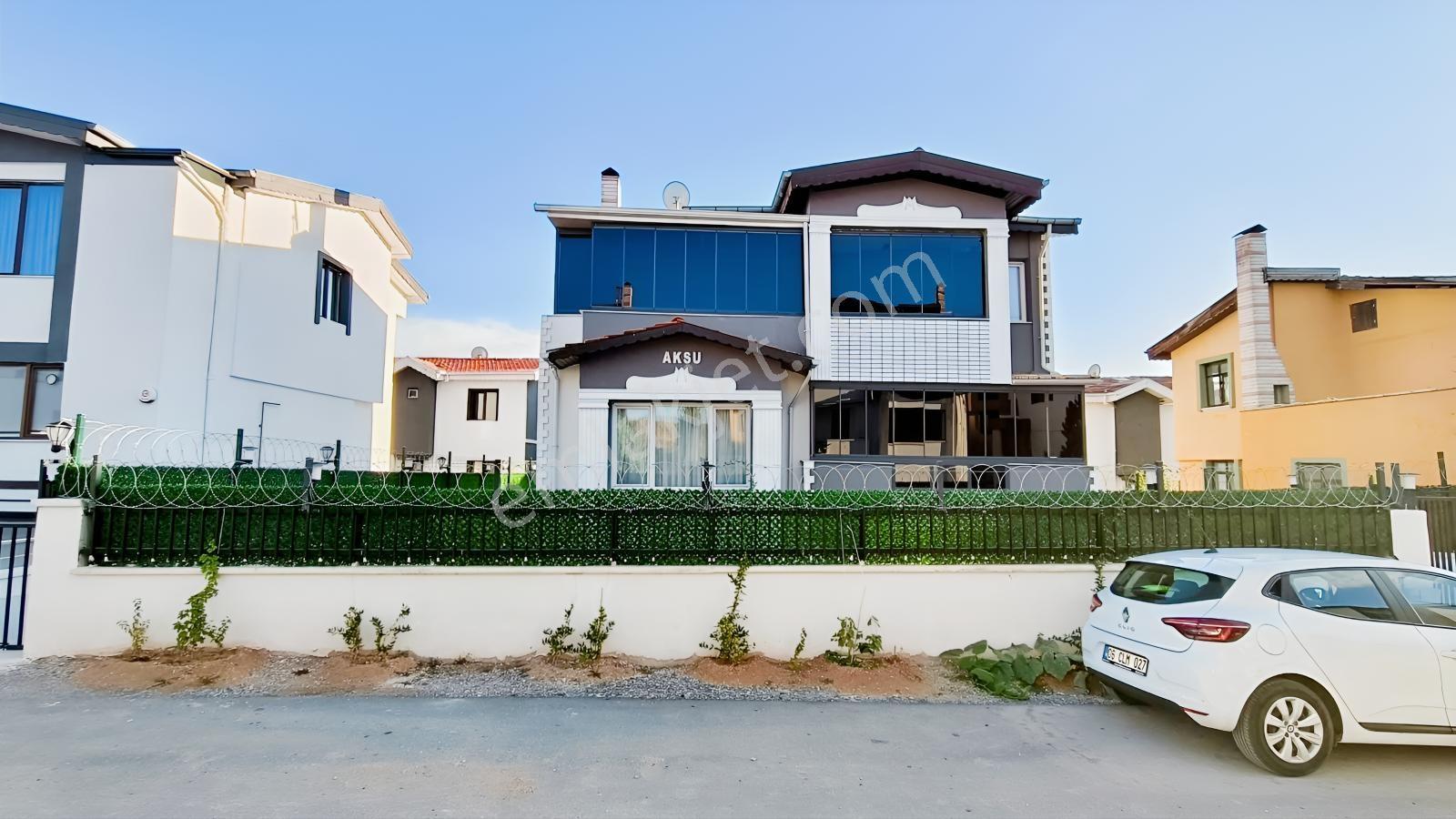 Yenimahalle Ata Mahallesinde Ful Yapılı 5+2 Satılık Villa. — fotoğraf 35