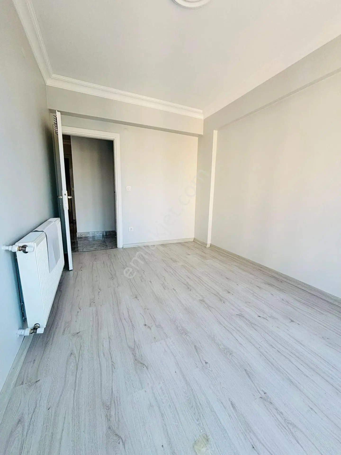 Mertcan'dan Kredi Limitsiz İçi Sıfır Yapılı İskanlı Geniş Daire — fotoğraf 18