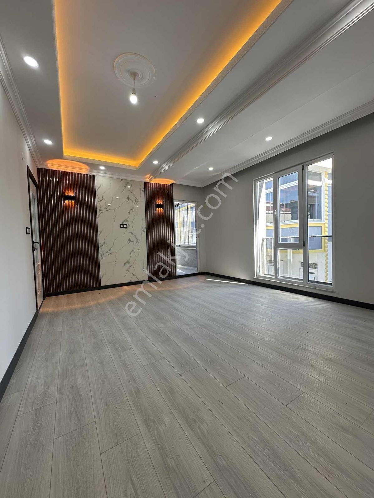 Acil Satlık Yıldızken Bölgesinde 2+1 — fotoğraf 2