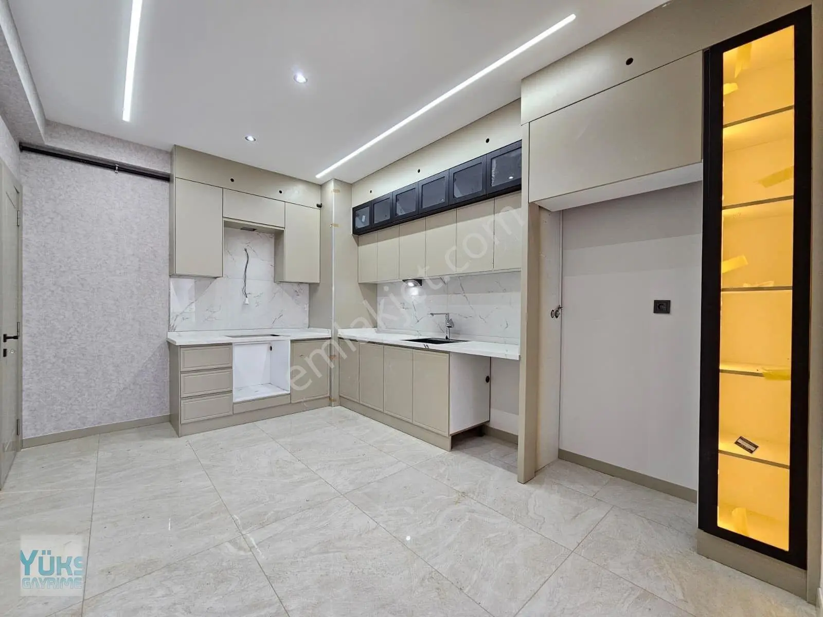 Denizli Yenişafak Ta Site İçi Ebeveyn Banyolu Panjurlu Geniş 2+1 Satılık Ultra Lüks Daire — fotoğraf 2